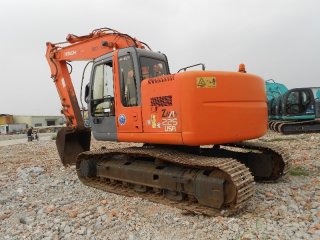 Used Hitachi ZX225US Excavator