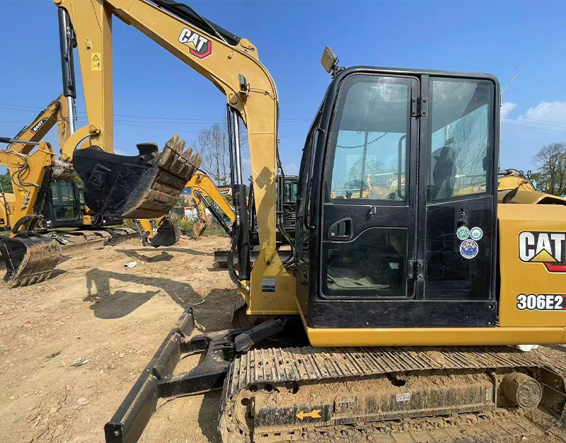 Used Caterpillar cat307e