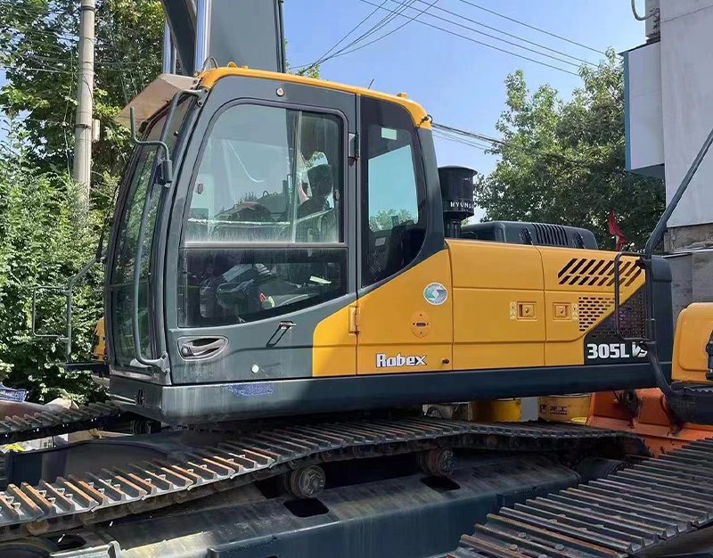 Used Hyundai 305vs